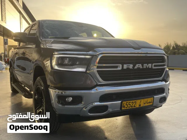2020 دودج رام Laramie