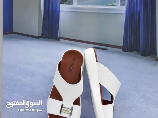 42 Slippers & Flip flops in Dubai