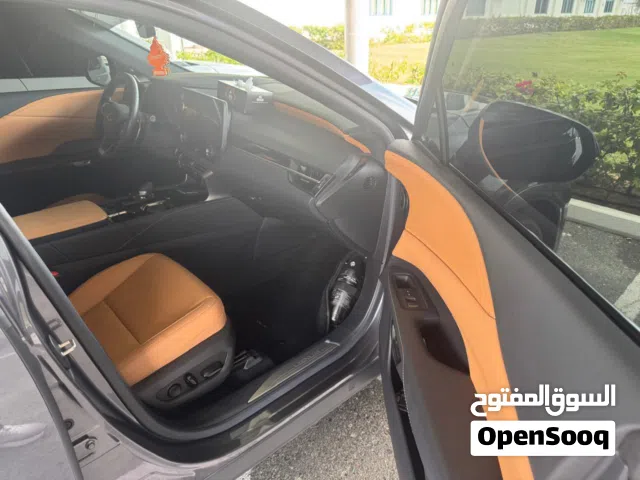 لكزيس آر اكس 2024 وكالة