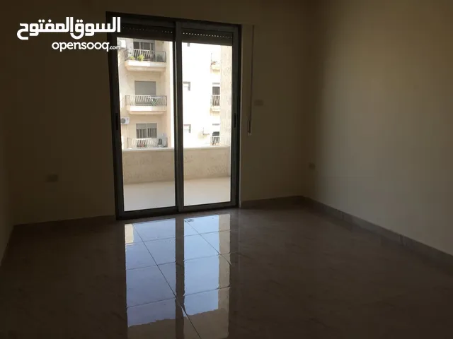شقه جديدة طوابق مكررة و أخير مع روف للبيع الرابية مساحات 185م مع تراسات اطلالة جميلة امكانية الأقساط