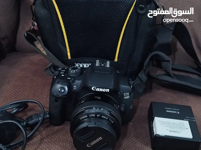 Canon EOS 700D with Lens Ef 50mm 1:1.4