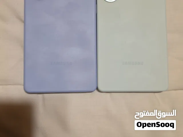 كفرات s25 ultra اثنين إصليات من سامسونج كفرين عدد اثنين إصليات والباقي عادي للبيع بسعر رمزي للبيع