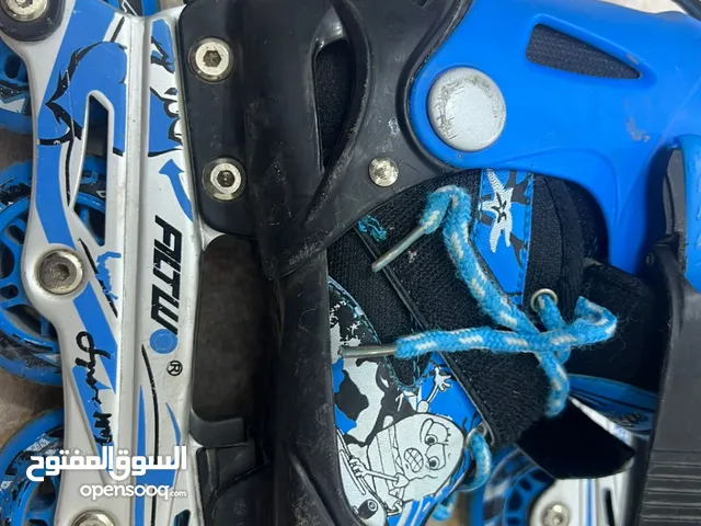 سكيت رول للبيع استخدام قليل جدا التفاصيل بالوصف