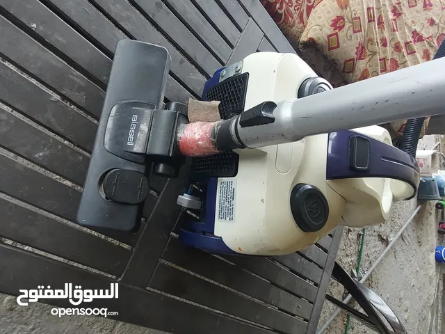 مكنسة كهربائية باسيل