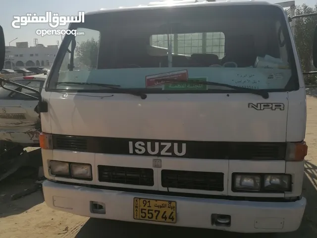 Box Isuzu 1991 in Farwaniya