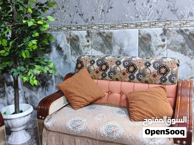 طقم قنفات 10 مقاعد  مستخدم 250 وبيها مجال العنوان : البصرة