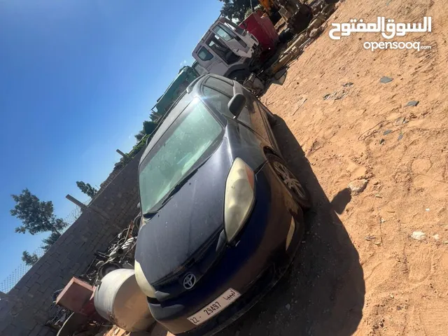 Used Toyota Sienna in Tripoli
