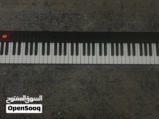 Full sized digital piano 88 keys