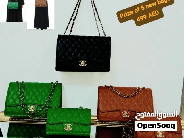 شنط يد نسائية جديده للبيع في الشهامة ابوظبي  ،،،