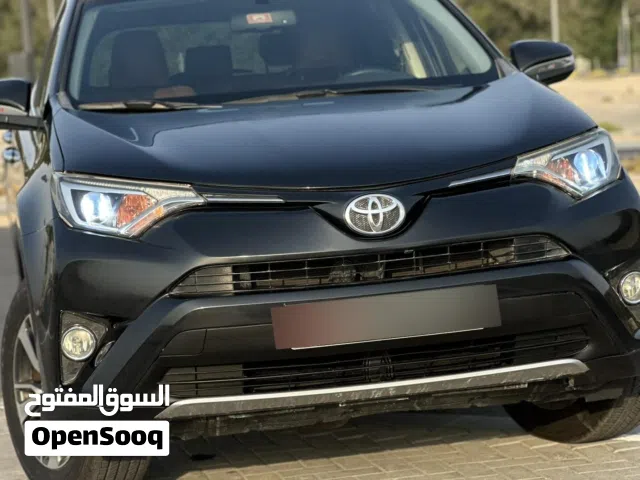 تويوتا راف 4 خليجي أربعة سلندر  فتحة سقف بصمة Toyota RAV 4 2016 VX  sunroof