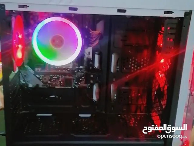 كمبيوتر PC مستعمل للبيع