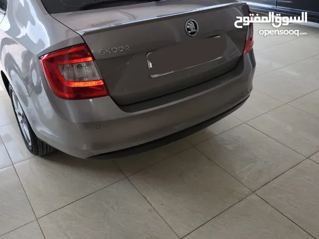 سكودا رابيد 2016 بحالة الوكاله نظيفة