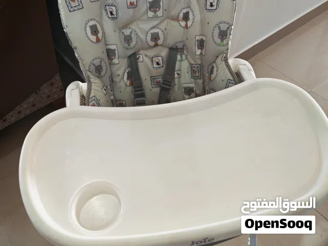 كرسي طعام للاطفال