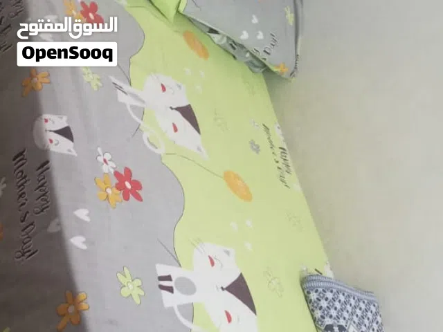 سرير عموله مستعمل للبيع