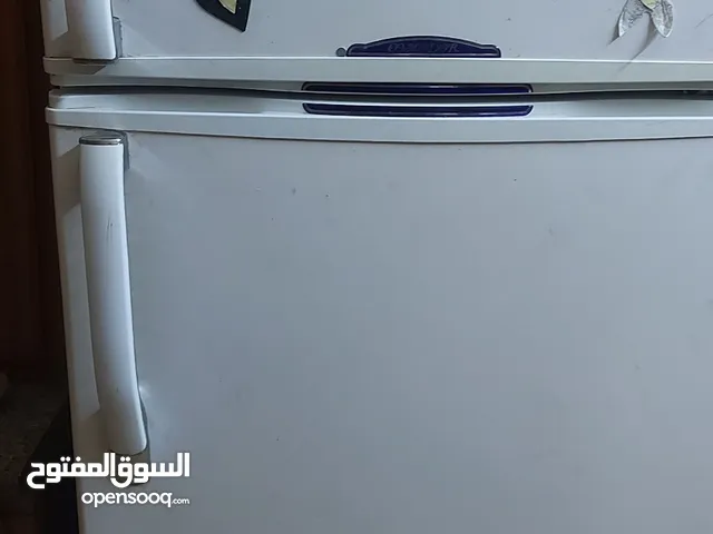Condor Refrigerators in Salt