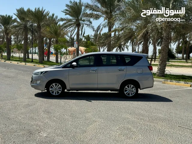 Toyota Innova 2016 (Silver)