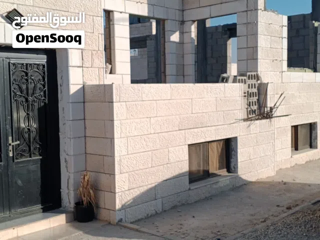 368 m2 3 Bedrooms Townhouse for Sale in Madaba Al-Imam Al-Ghazali