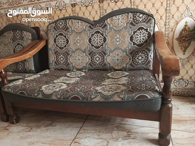 كرويته للبيع خشب صاج اصلي وحد جبير وتلاث صغار