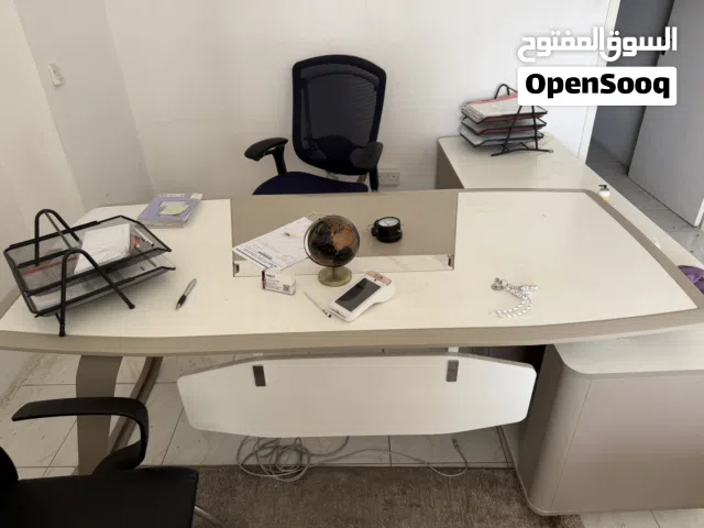 اثاث مكتب للبيع