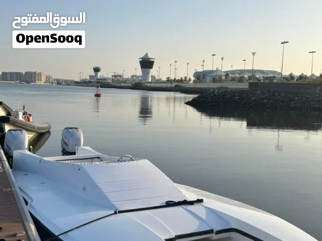 طراد سبيد بوت كتمران 28 قدم بريطاني اصلي Couger catamaran 28 foot kalver