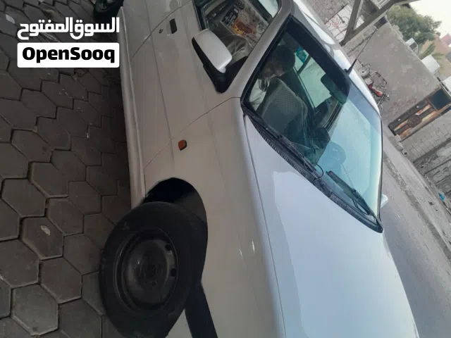 2013 Peugeot 405