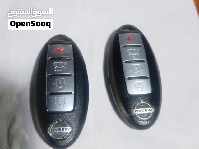 للبيع 2 مفاتيح نيسان