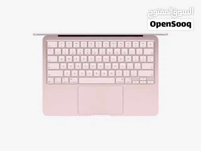MacBook Neo مفتوح باكوه ومش مستعمل
