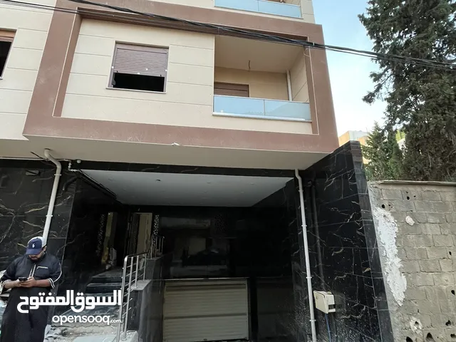 Apartment f4 semi fini