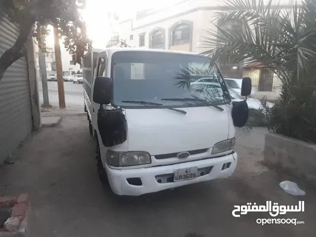 Box Kia 2002 in Amman