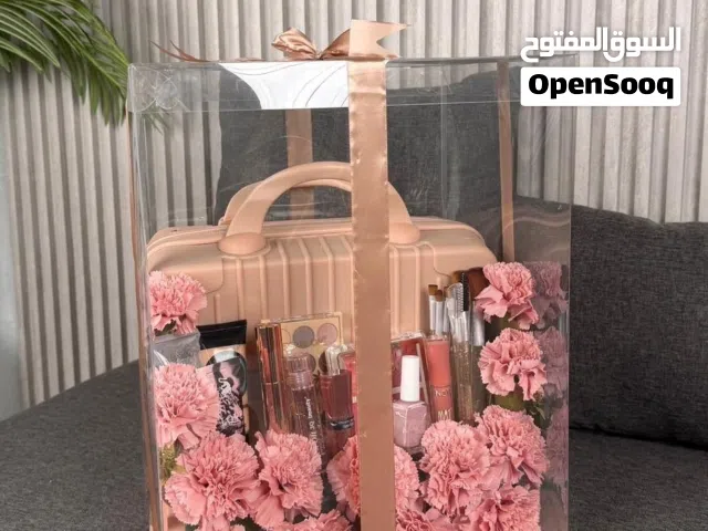 شنتة مكياج هدية فخمة