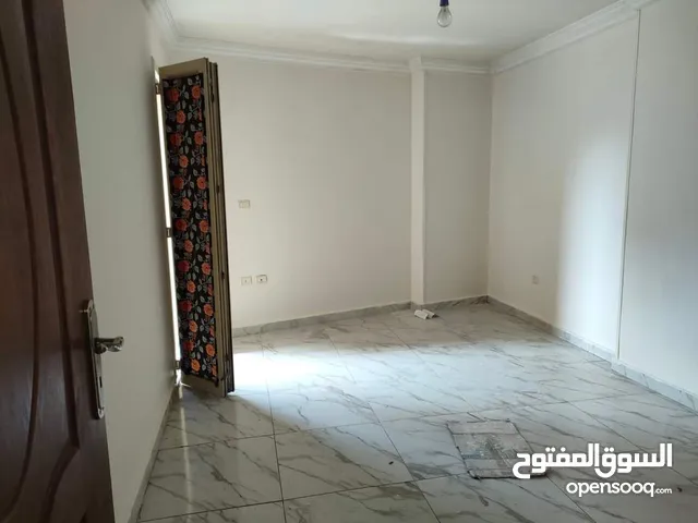 140 m2 3 Bedrooms Apartments for Rent in Alexandria Seyouf