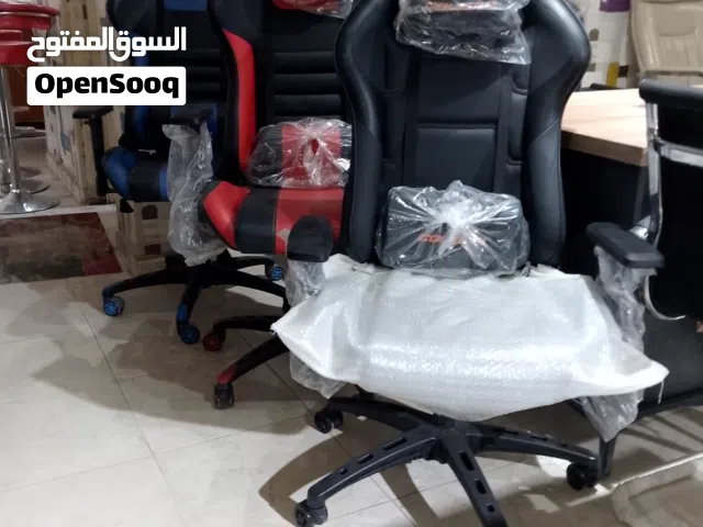 *الانطلاق إلى الفوز! كرسي جيمنج فخم وأنيق* - تصميم مريح وداعم للظهر والرقبة يتيح لك اللعب لساعات