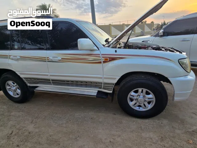 2002 تويوتا لاند كروزر GXR