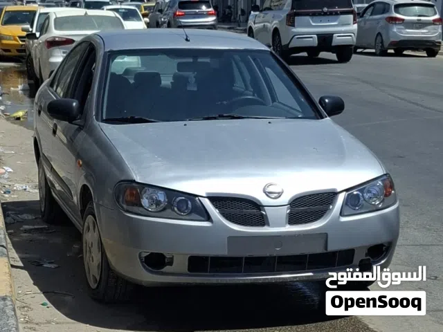 2006 نيسان الميرا