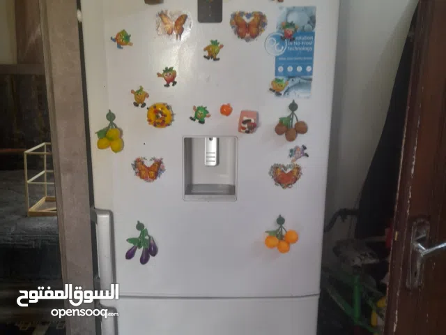 ثلاجة بيكو نضيفة حجم كبير موفرة للطاقة ملاحضة تم التحويل من الخلف شبك خارجي تبريد ممتاز على الفحص