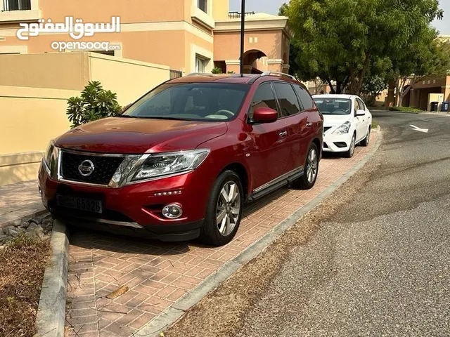Nissan Pathfinder 2015 SV