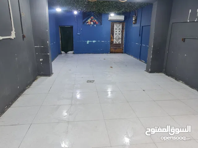 موقع تجاري ارضي 90متر2 يصلح عيادة اسنان موقع ممتاز على الشارع العام مدخل شارع 60 ركن مقابل الجمعيات