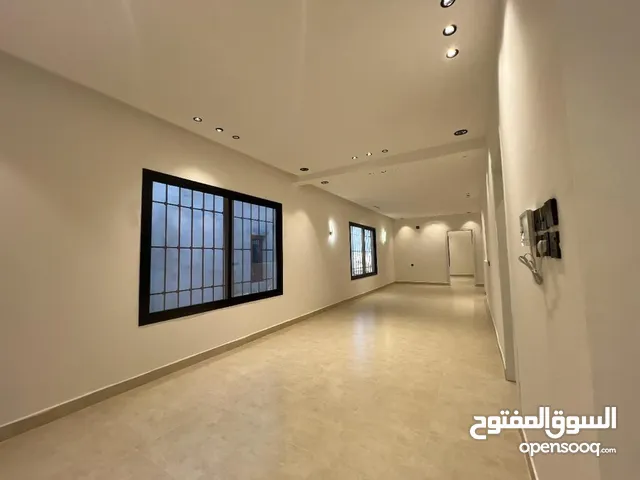 145 m2 Studio Apartments for Rent in Dammam Al Wahah