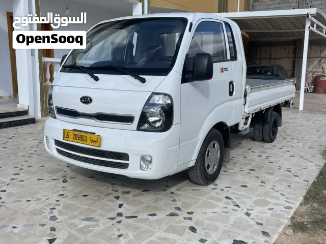 كيا بينقو 2012 الواكيل