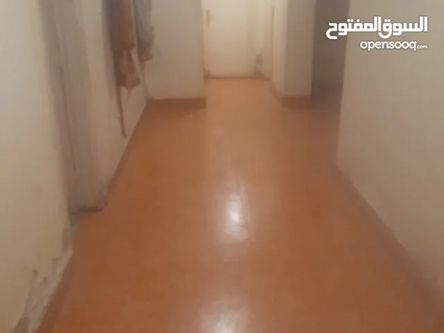 شقة قانون جديد بدون فرش بمساكن صقر قريش المعادي الجديدة