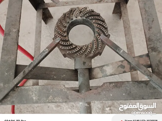 رأس غاز مع قاعدة ثقيل ينفع لشغل مطاعم ومطابخ