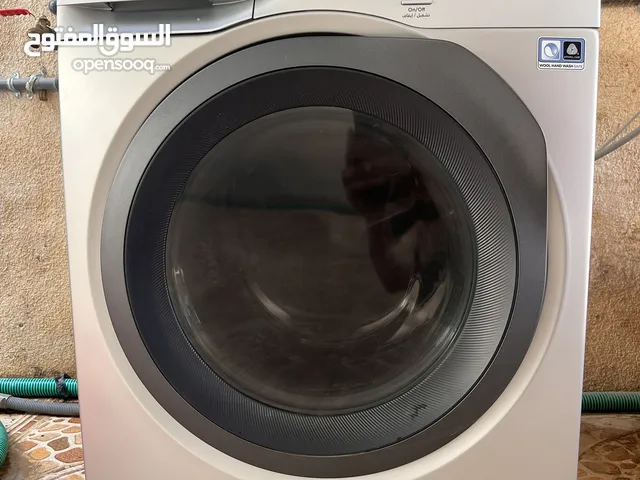 Electrolux 9 - 10 Kg Washing Machines in Al Dakhiliya