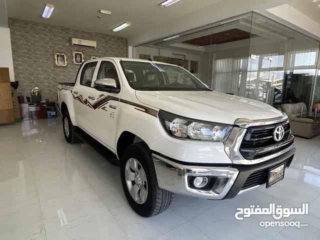 هايلوكس الفطيم شبه زيرو ديزل فل اوتوماتيك 2024 جديدة جداً بحالة الوكالة