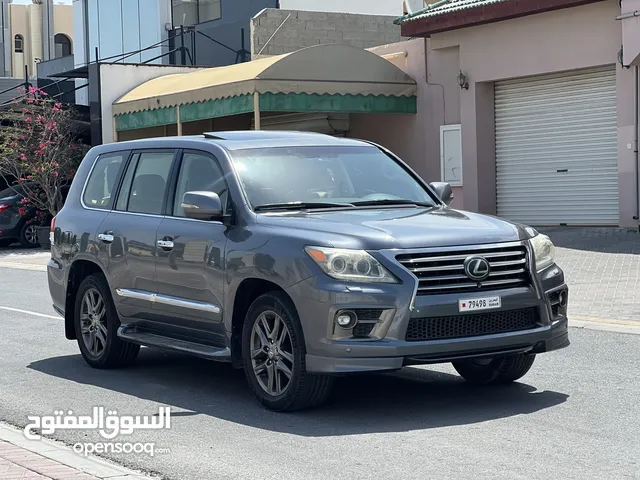 Lexus LS 2014 in Southern Governorate