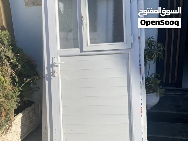 باب منزل بلقفص جديد