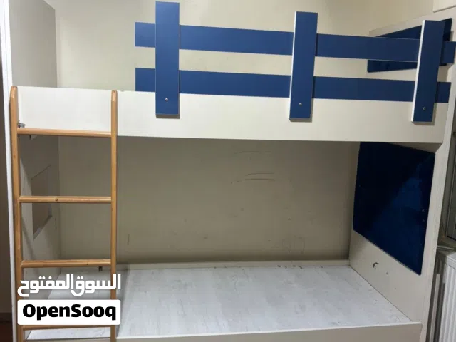سرير طابقين