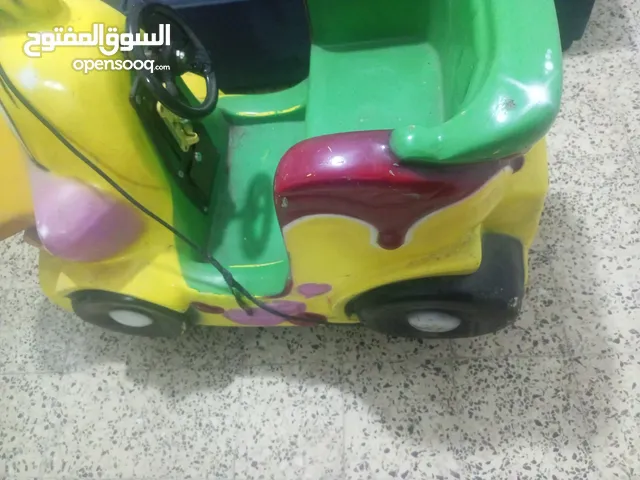 سياره للاطفال تعمل ع النقود المعدنيه