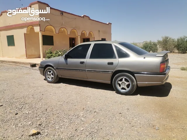 Used Opel Vectra in Ma'an
