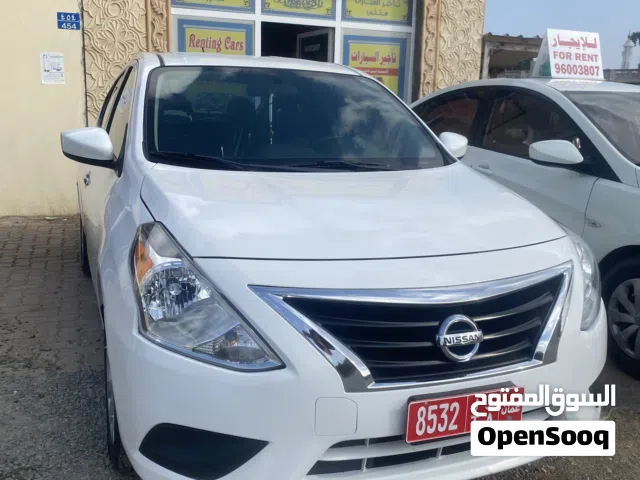 Sedan Nissan in Al Batinah