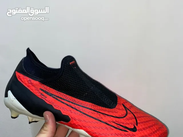 45 Sport Shoes in Amman